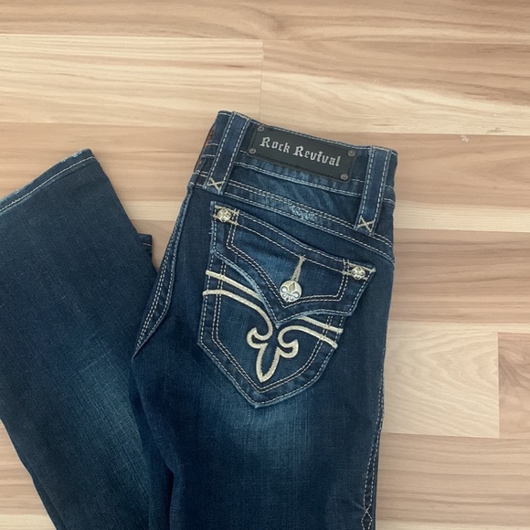 rock revival low rise & bootcut jeans with gold stitching - Picture 3 of 3